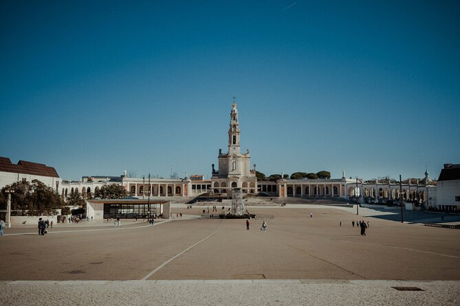 Best Fátima, Óbidos, Nazaré & Batalha Tour From Lisbon - A smart way to see more than Lisbon