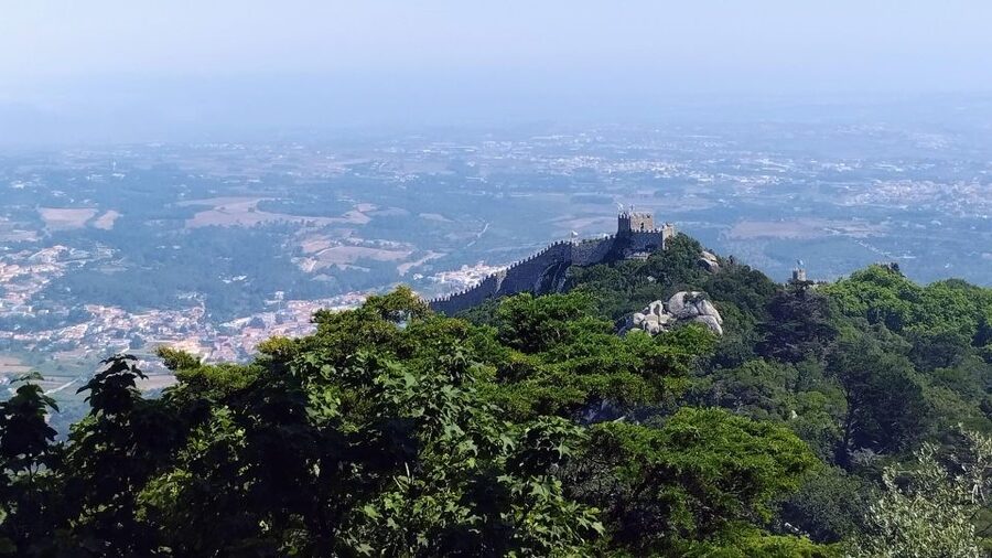 From Lisbon: Nazare and Sintra Private Tour - The Drive to Sintra: Scenic Time With Purpose