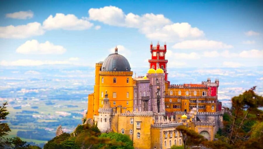 From Lisbon: Pena Palace, Regaleira, Sintra & Cascais Tour - How the Lisbon-to-Sintra van ride sets the tone