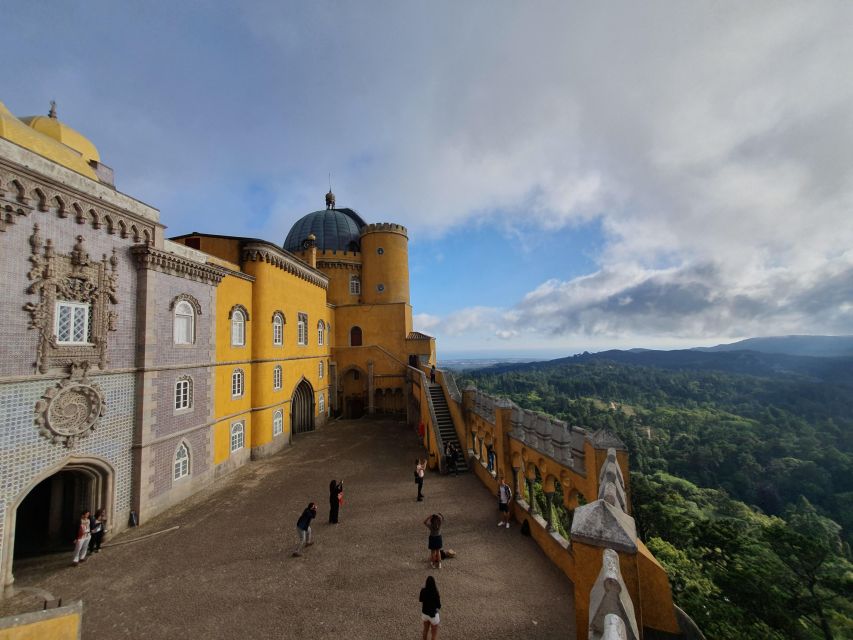 From Lisbon: Sintra's Historical and Natural Gems - Timing, walking, and how to pace yourself for 8.5 hours