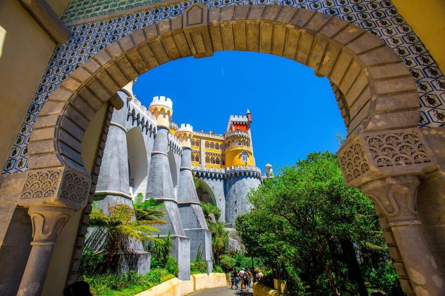 From Sintra: Pena Palace Guided Tour - Buying Pena Palace interior tickets (what to do with the inside option)