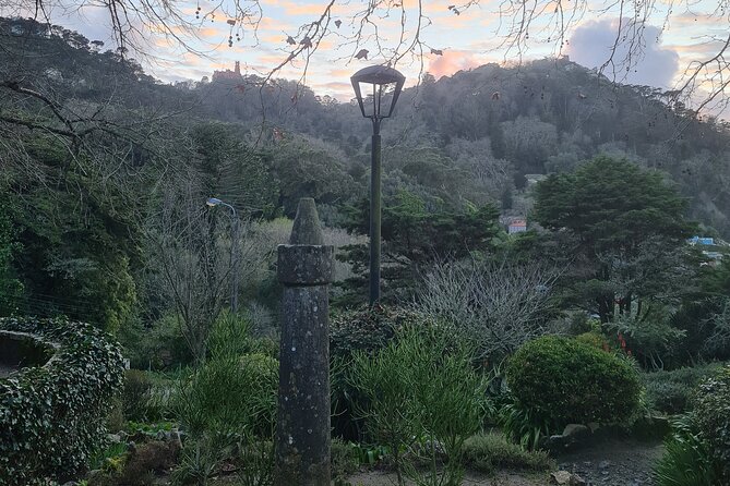 Full day exploring Sintra, Azenhas do Mar and Cabo da Roca - Miradouro da Vigia: a quick start with Pena and the Moorish Castle in view