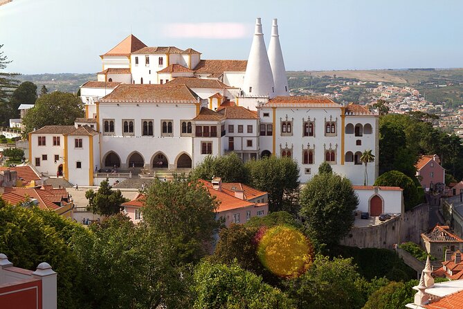 Full Day Shared Tour of Sintra, Cabo da Roca and Cascais - Azenhas do Mar and lunch: where the route slows down