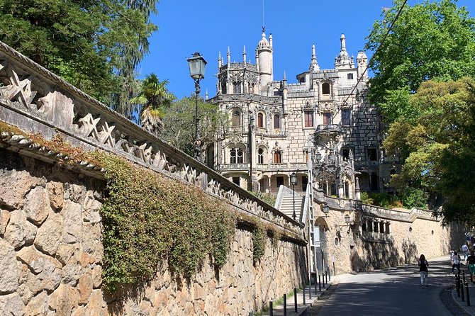 Half day to Sintra with a Palace of your choice in Private Tour - Why this half-day Sintra tour feels easier than doing it alone