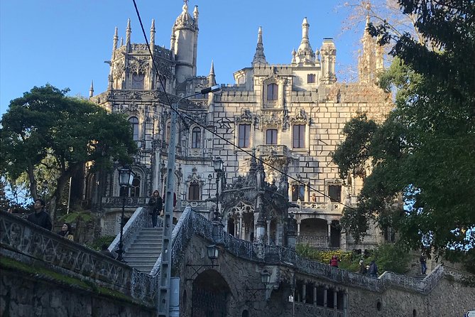 Jeep Tour Sintra-Cascais - The historic center pass: quick orientation, not a detour
