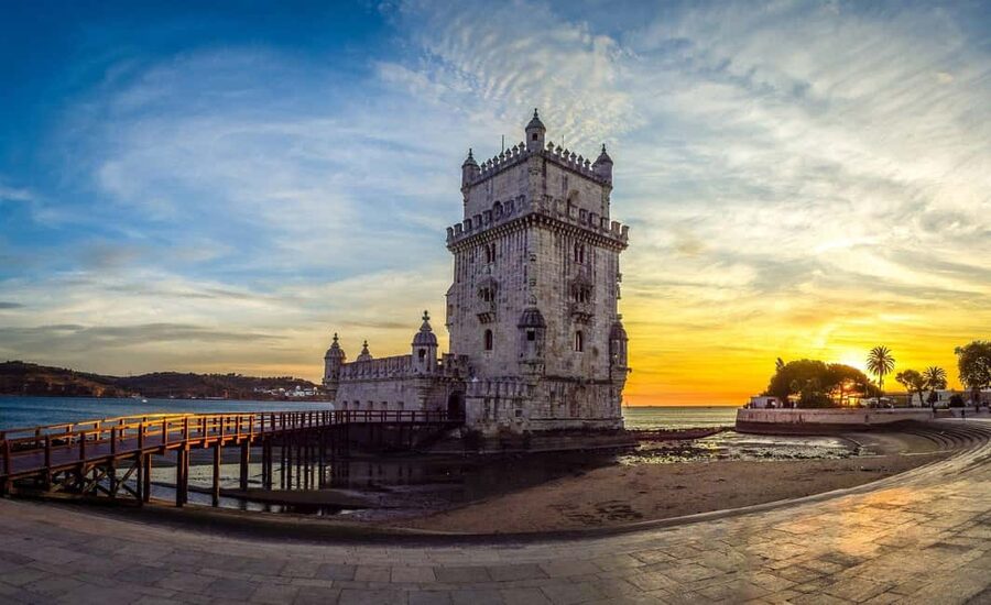 lisbon: Sintra, Cascais, Cabo da Roca, & Belem private tour - Cabo da Roca: one hour at the edge of Europe