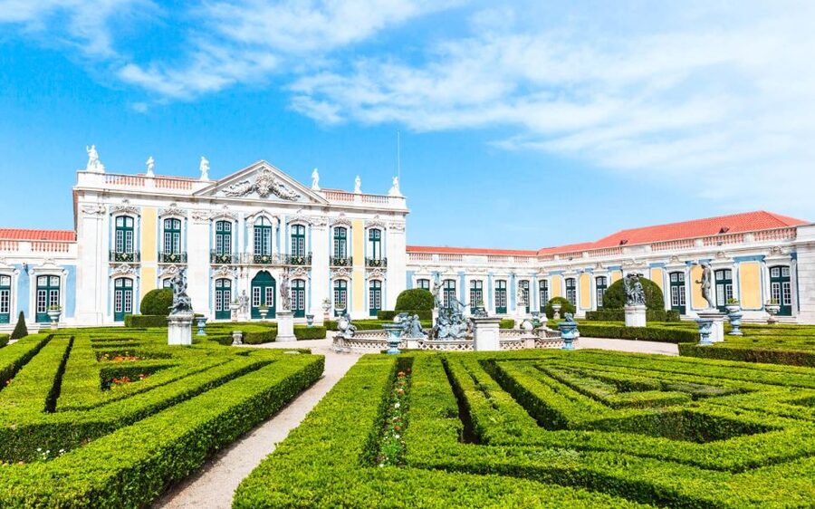 Lisbon: Sintra Half-Day Private Tour with Pena Palace - Who should book this Sintra half-day (and who should reconsider)