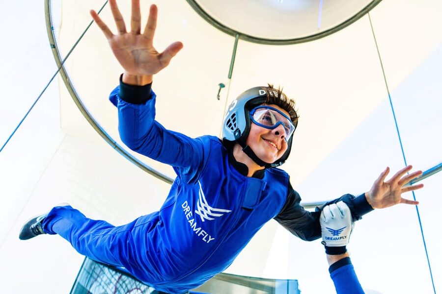 Lisbon/Sintra: Indoor Skydiving Experience - Languages, accessibility, and what that means for your day