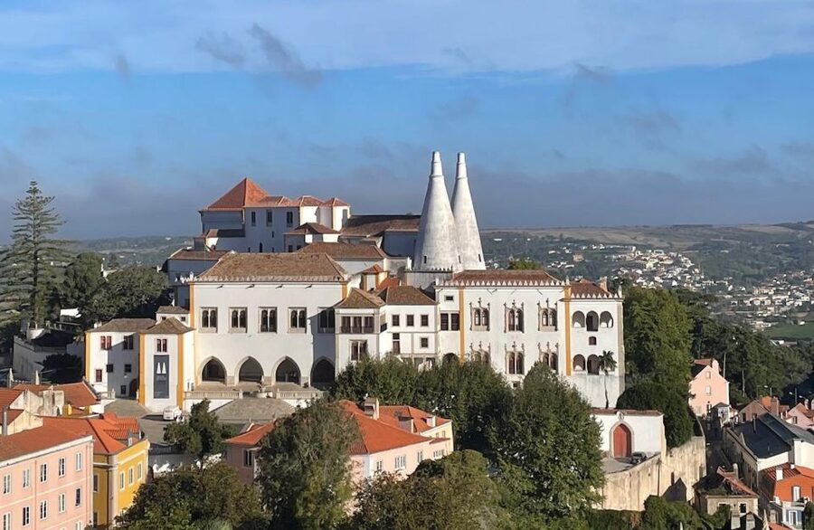 Lisbon: Tour to Sintra, Cabo da Roca and Cascais - Coastal drive via scenic roads and Guincho Beach