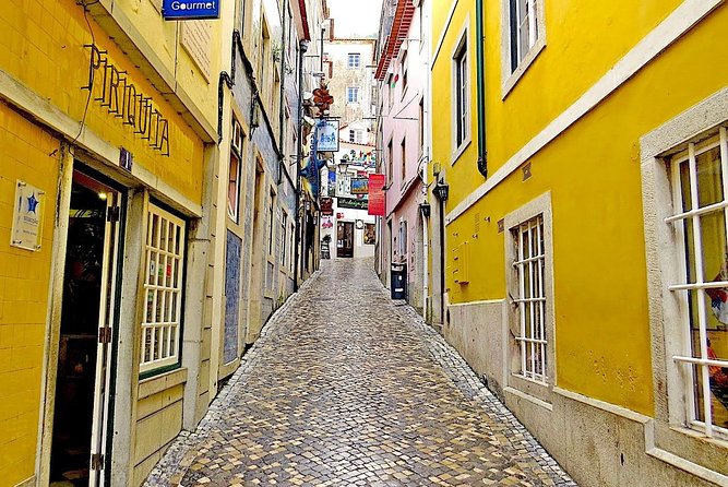 Magical Sintra, most western point in Europe and Cascais - A Moor-built fortress viewpoint: quick photos, big payoff