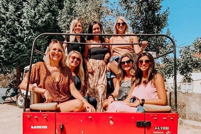 Pena Palace Jeep Safari - Pena Palace guided visit: what you get for the time