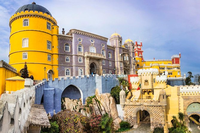 Private Half Day Tour to Sintra and Pena Palace from Lisbon - Stop 1: Castelo dos Mouros for fast Moorish context