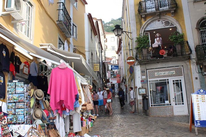 Private Half Day Tour to Sintra and Pena Palace from Lisbon - Price and value: what your money is buying