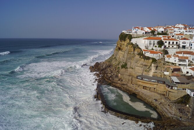 Private Jeep Tour Sintra-Cascais - Monserrate Palace and the Lake Walk: Dreams, People, and a Quiet Pause