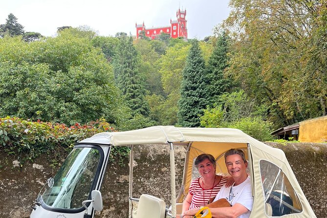Private Tuk Tuk Tour of Sintra and Beaches in 2.5h - Pena Palace and Park: the big view that makes Sintra make sense