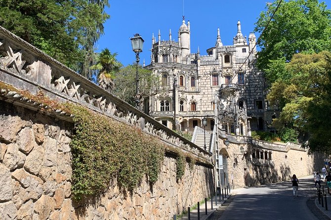 Quinta da Regaleira and Sintra visit half day private tour - When things go off-plan: what to expect and how to stay flexible
