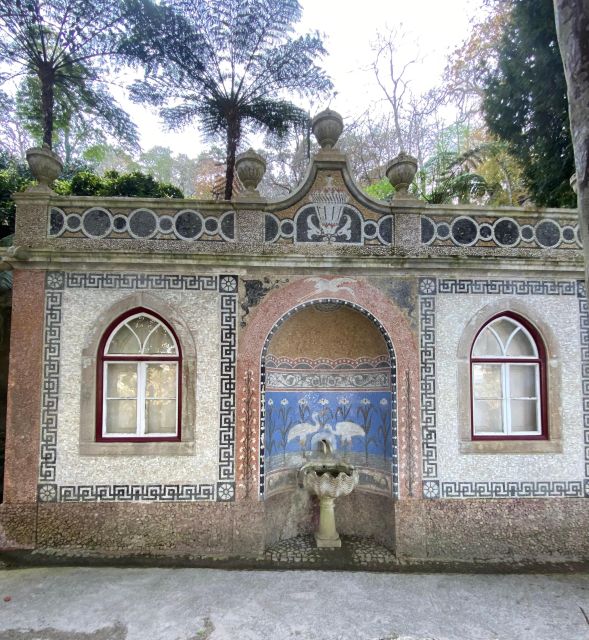 Quinta da Regaleira Skip-the-Ticket-Line Entry & Audioguide - Greenhouse, Aquarium Fish, and the Fountain of Abundance