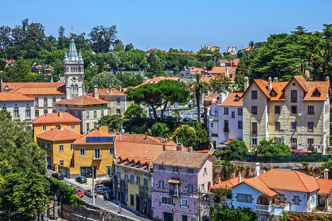 Shared Tour to Sintra from Lisbon - The Drive Back to Lisbon: Coastal Views Instead of Straight Highway