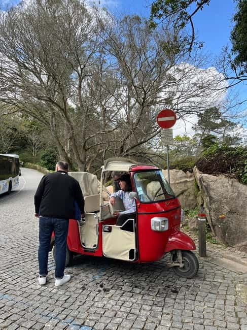 Sintra: 1-Hour Guided Tuk-Tuk Tour - Why the guides’ storytelling matters (and why Raquel gets credit)