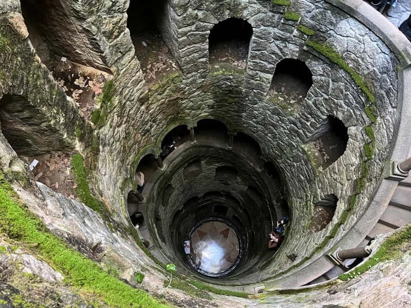 Sintra: 2-Hour Guided Tuk-Tuk Tour - Stop 3: Biester Palace and Park for a scenic pause