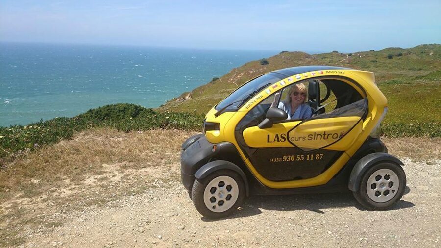 Sintra: 4 MAJOR Monuments Tour E-Car com GPS Audio Guide - Moorish Castle: the ocean view stop you’ll remember