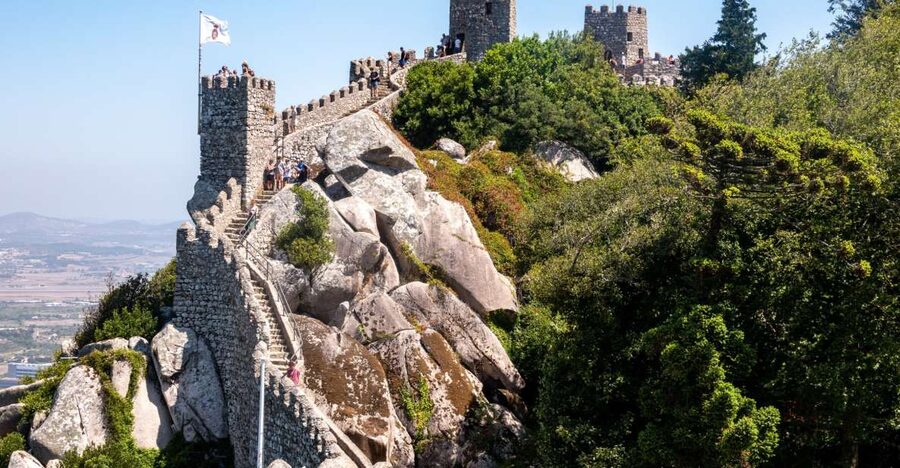 Sintra: Castle of the Moors & Quinta Entry with Audio Guides - Getting There From Lisbon: Train to Sintra, Then Bus to the Right Door