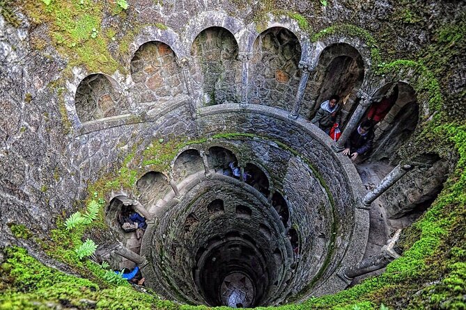 Sintra: Entry Ticket to Quinta da Regaleira and Guided Visit - Meeting at the palace: where you start and why it’s practical