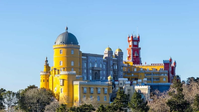 Sintra Guided Tour for Small Groups: Pena, Regaleira & Roca - Where You Start and How the Day Moves