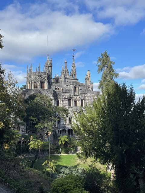 Sintra Highlights: Private Local Tour - Palaces & Views - Key Highlights Worth Planning For