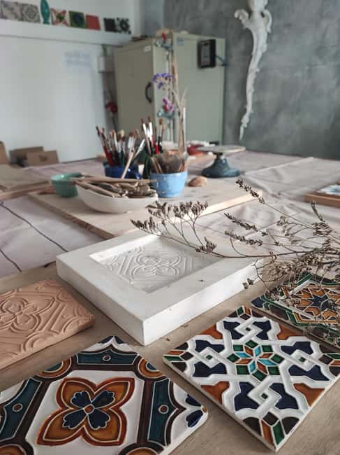 Sintra: Hispanic Moorish Tile Workshop - Choosing Motifs in the Hispano-Moresque Style: Make It Look Like You