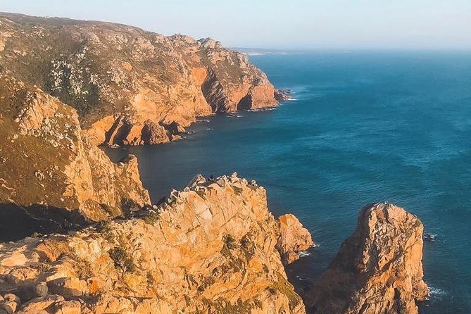 Sintra Jeep Safari - Cabo da Roca: Europe’s western point, cold-wind edition