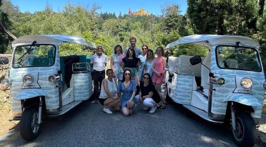 Sintra: Private Sightseeing Tuk Tuk Tour - From Praia das Maçãs through Azenhas do Mar to Praia Grande