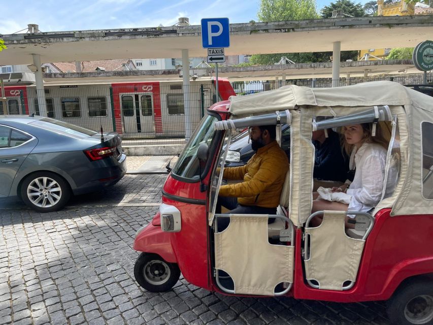 Sintra: -Sintra Sightseeing Tour With Tuk Tuk (1hr) - Biester Palace and Park: A Breather With Big Views