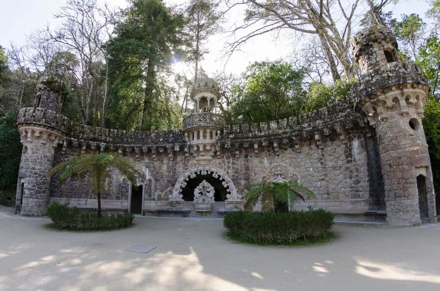 Sintra Tour - Luxury Van, Lisbon Pick-up & Drop Off - Quinta da Regaleira: tunnels, symbols, and a guided story