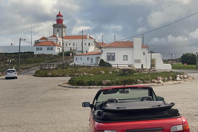 Sintra Walking Tour: Romantic Village & Palaces - Centro Histórico and the Pelourinho: lanes, souvenirs, and a stone reminder