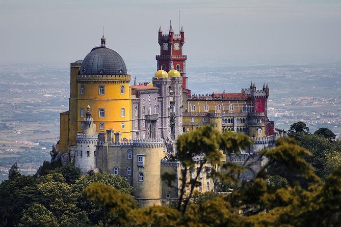 Sintra Walking Tour - The Portuguese Fairytale - Casa Piriquita and Anjos Teixeira: Snacks and Small-Scale Culture