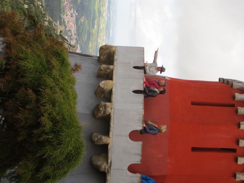 Sintra: Walking Tour with Palace, Castle, and Old Town Visit - Why this Sintra walk works so well