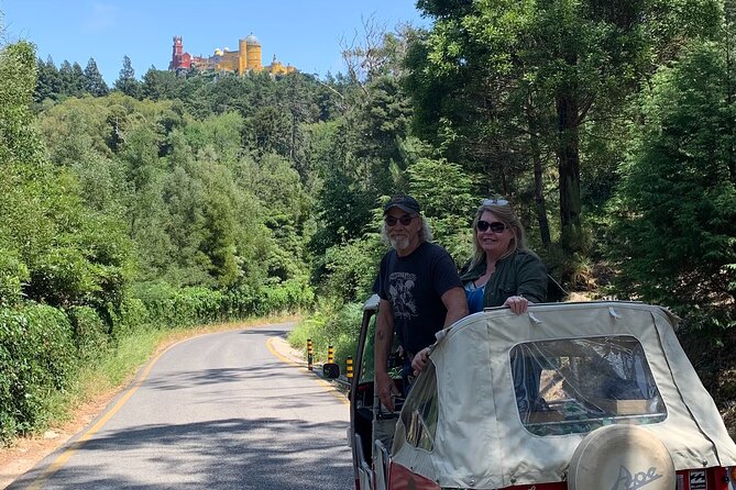 Tuk Tuk Private Tour in Sintra and Coast - Castelo dos Mouros: your photo stop on the Moorish fortification peak