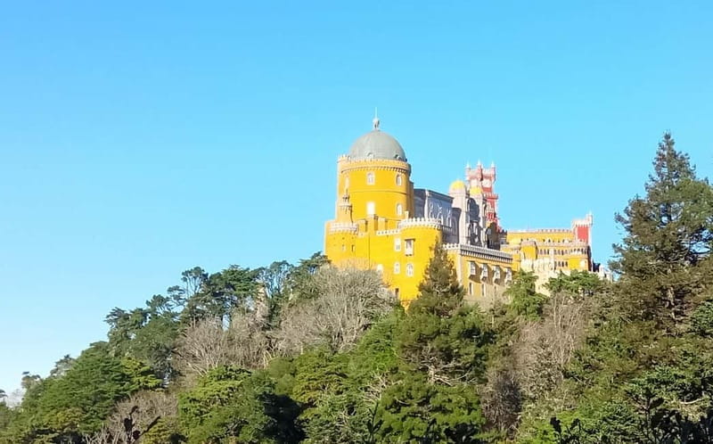 Visit the mystical Sintra, Cabo da Roca and Cascais on a 4x4 - Key points you’ll care about
